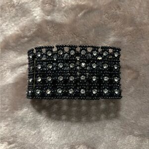 Vintage Elegant Black Metal 4 Row Rhinestone Stretch Bracelet